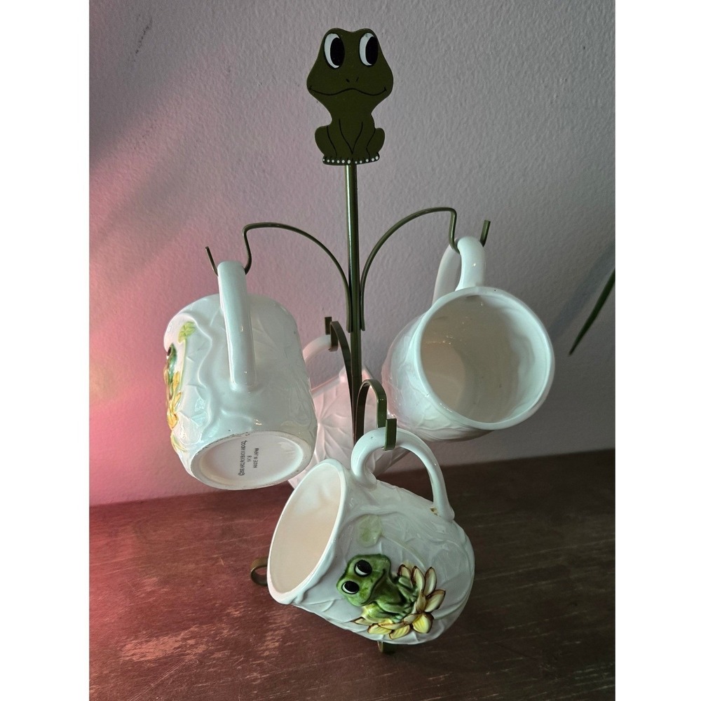 Vintage Sears Roebuck & Co. 70s Neil The Frog Mugs (4) Coffee Tea + Metal Stand